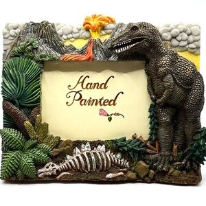 Disney 3 Dimensional Dinosaur Themed Painted Frame.  Never used.